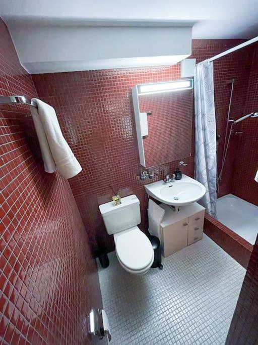 Private Apartment With Parking Spot In The Center Flims Buitenkant foto